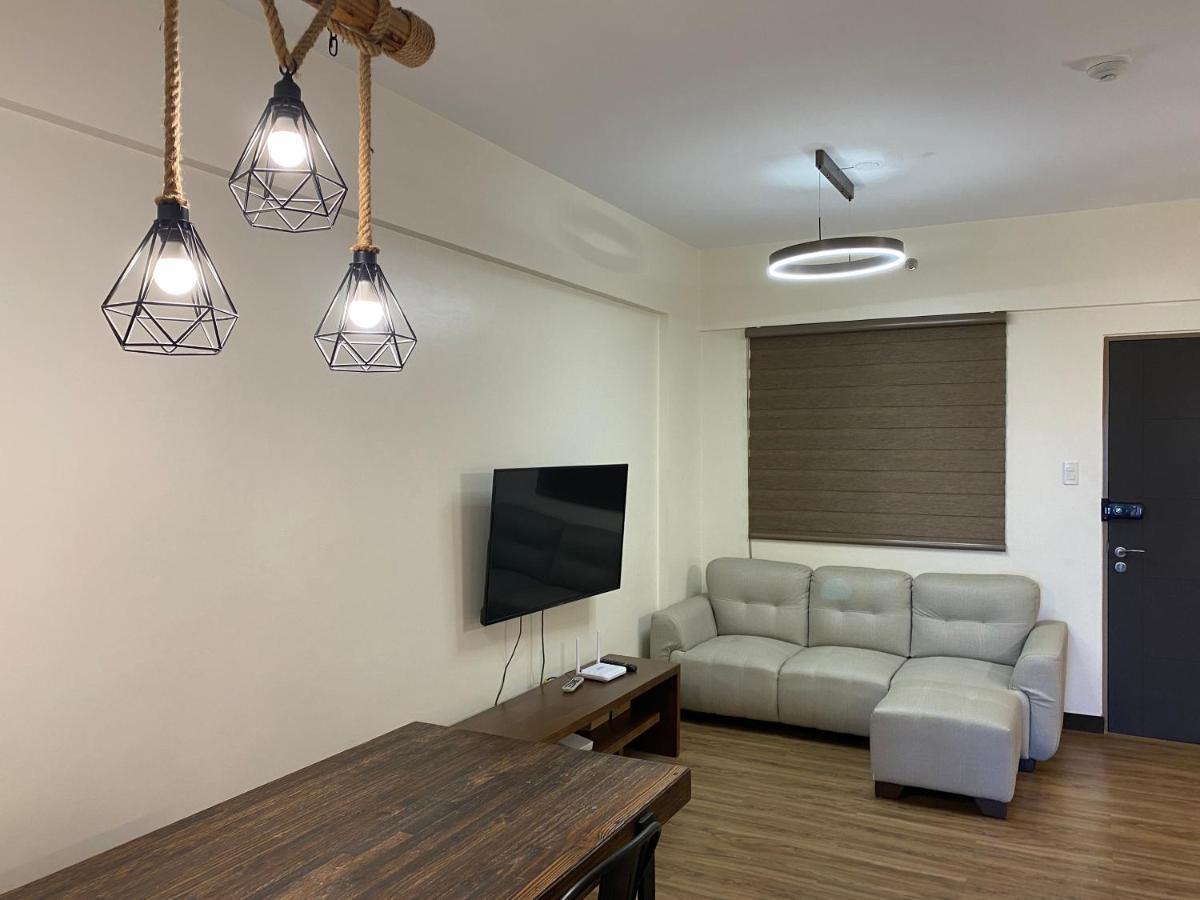 Bristle Ridge 2 Bedroom Panoramic View * Baguio City