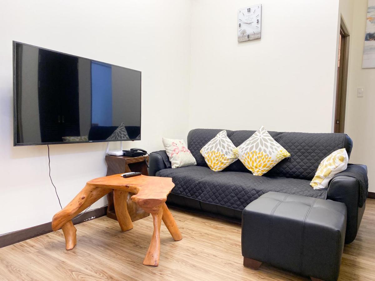 Bristle Ridge 2 Bedroom Panoramic View Apartment *